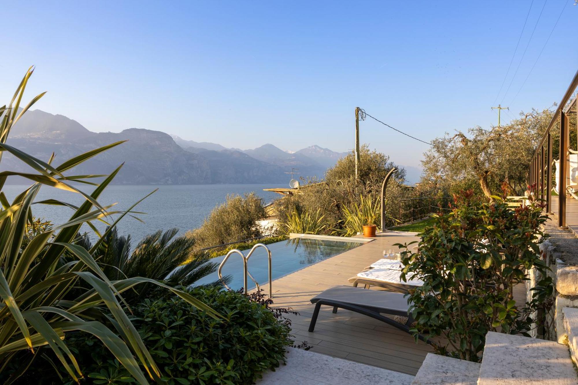 Sunset Apartment Brenzone sul Garda